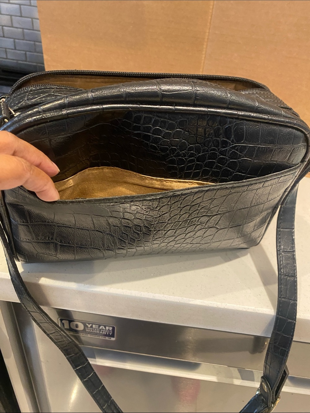 Cornell Black Vega Alligator Bag - Picture 10 of 13